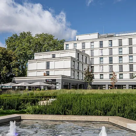 Hotel Dorint Parkhotel Frankfurt / Bad Vilbel