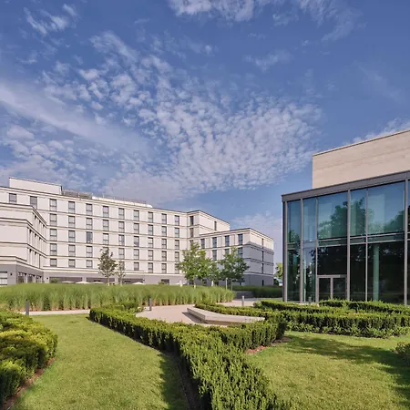 Dorint Parkhotel Frankfurt / 4*