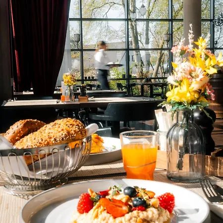 Hotel Dorint Parkhotel Frankfurt / Bad Vilbel