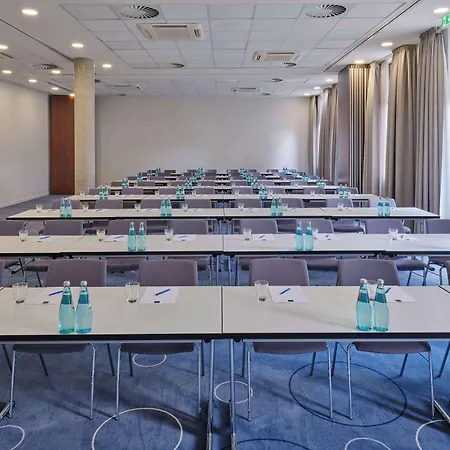 Dorint Parkhotel Frankfurt / Hotel Bad Vilbel